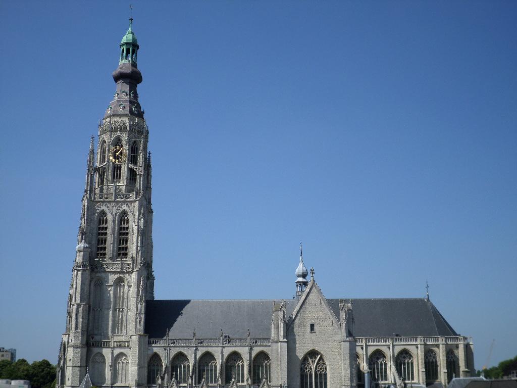 Onze Lieve Vrouwe Kerk, Breda | Religiana